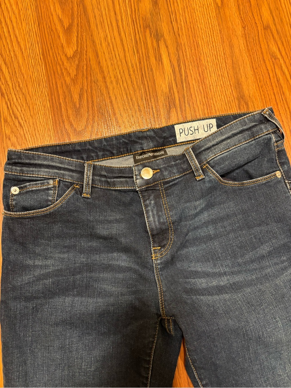 Emporio Armani Push-Up Skinny Jeans - Picture 2 of 10